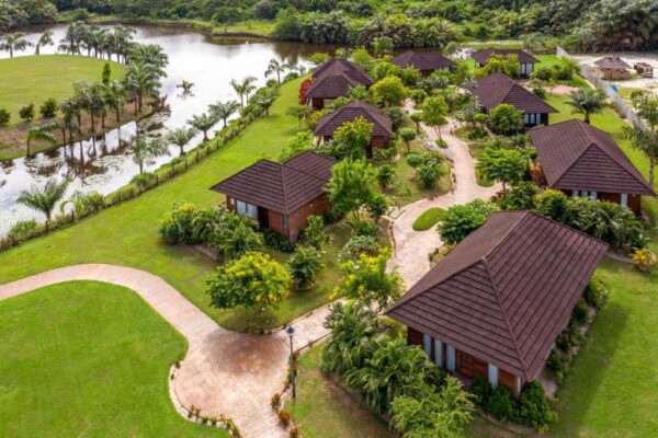 Lakowe Lakes Golf and Country Estate Tour