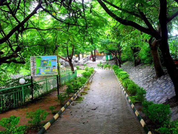 Eden Gardens & Parks Tour