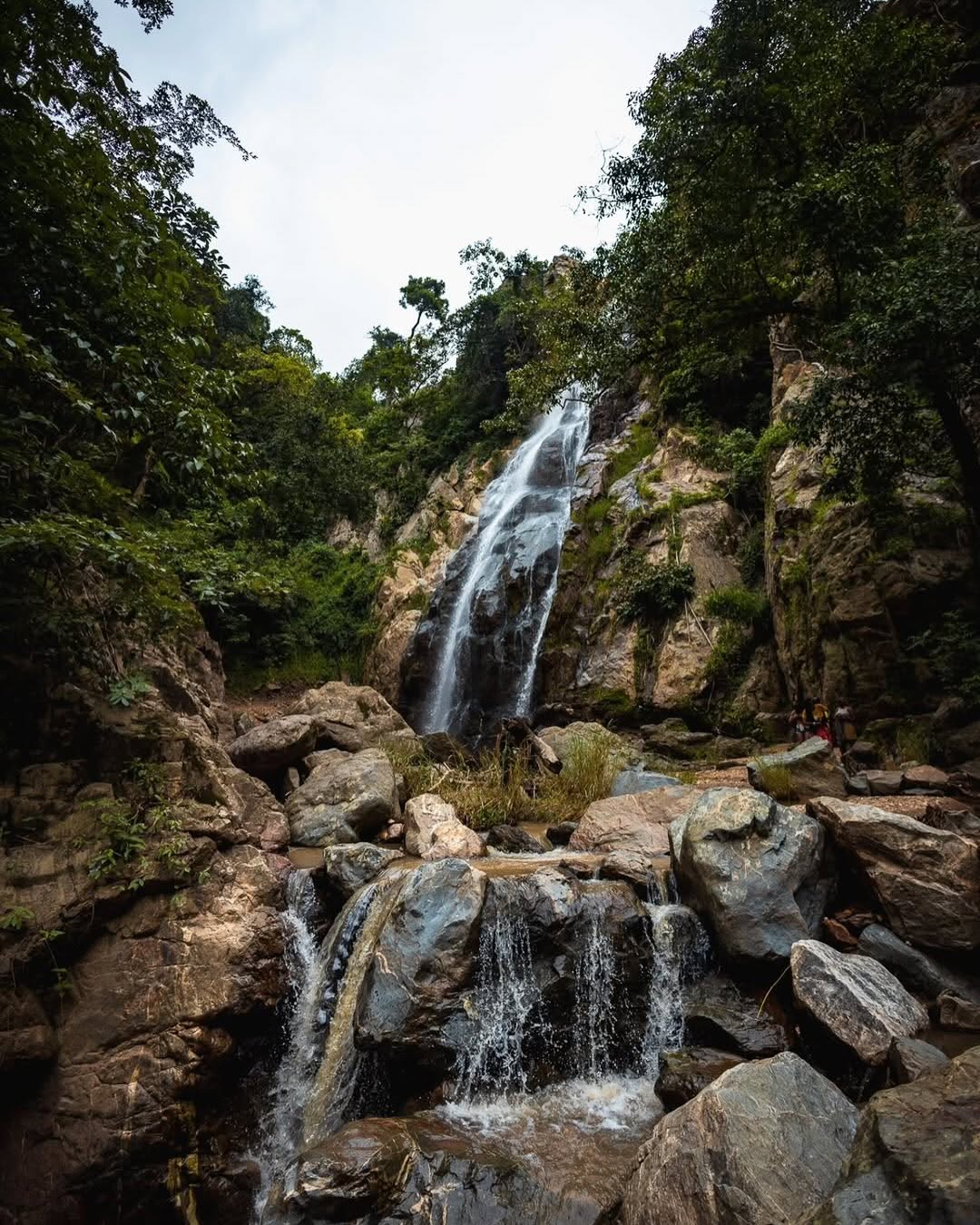 Karshi Waterfall flowing into a tributary.