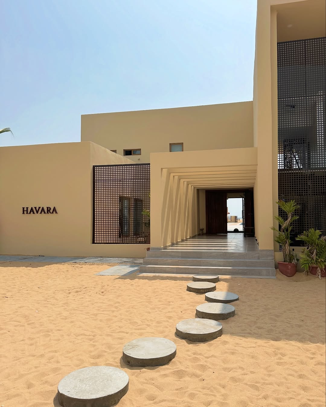 The front view of Havara Beach House in Lagos, Nigeria.